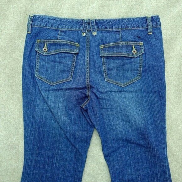 Tommy‎ Hilfiger Denim Jeans Women 12  Modern Rise Bootcut Blue Medium Wash - Picture 2 of 8